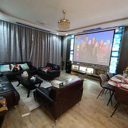 Luxury Two Bedroom شقة فخمة وكبيرة غرفتين Ajman Exterior photo